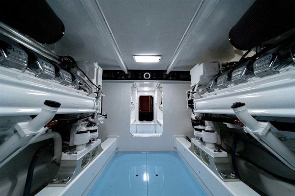 Jim Smith-Convertible Sportfish 2006-Silky Palm Beach-Florida-United States-Engine Room-1517051