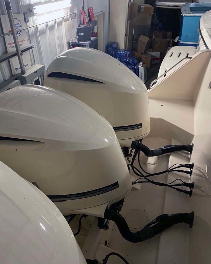 Grady-White-376 Canyon 2016 -Stuart-Florida-United States-Engines-1520893 | Thumbnail