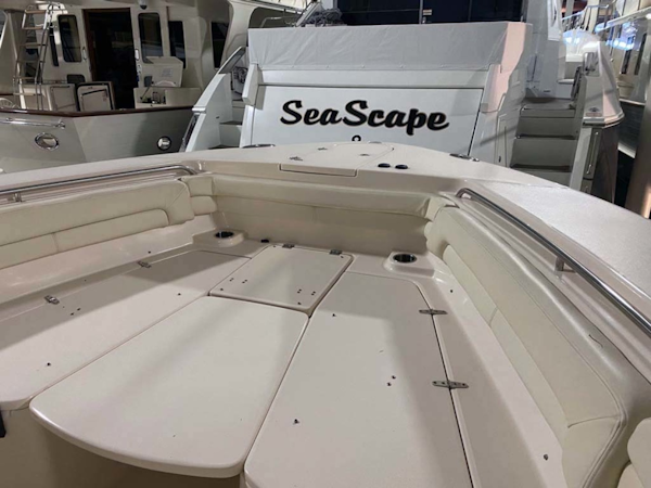 Grady-White-376 Canyon 2016 -Stuart-Florida-United States-Bow Seating And Storage-1520864