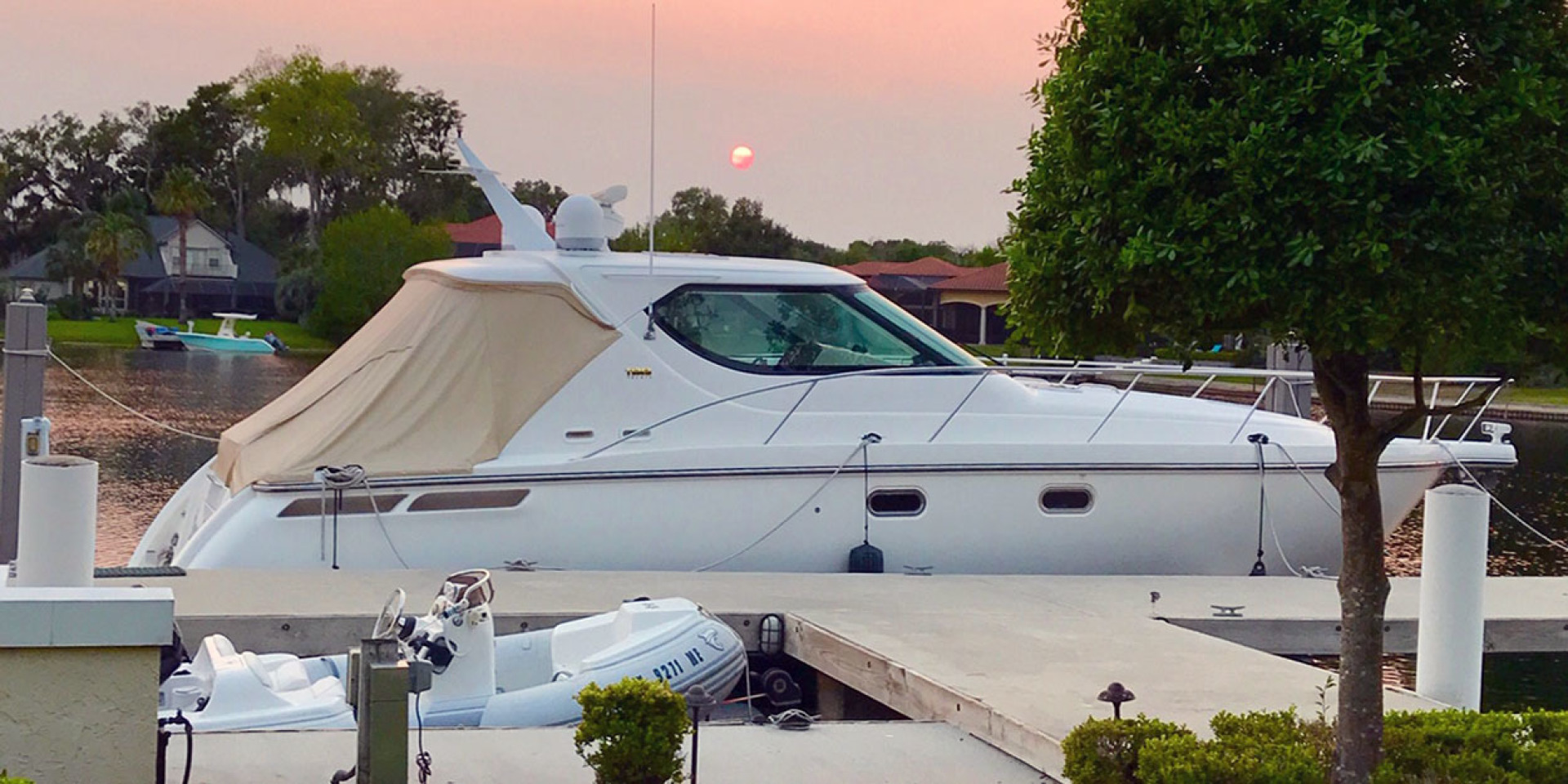Tiara Yachts-Sovran 2007-Dauntless Palm Coast-Florida-United States-Starboard Side At Dock-1536982 | Thumbnail
