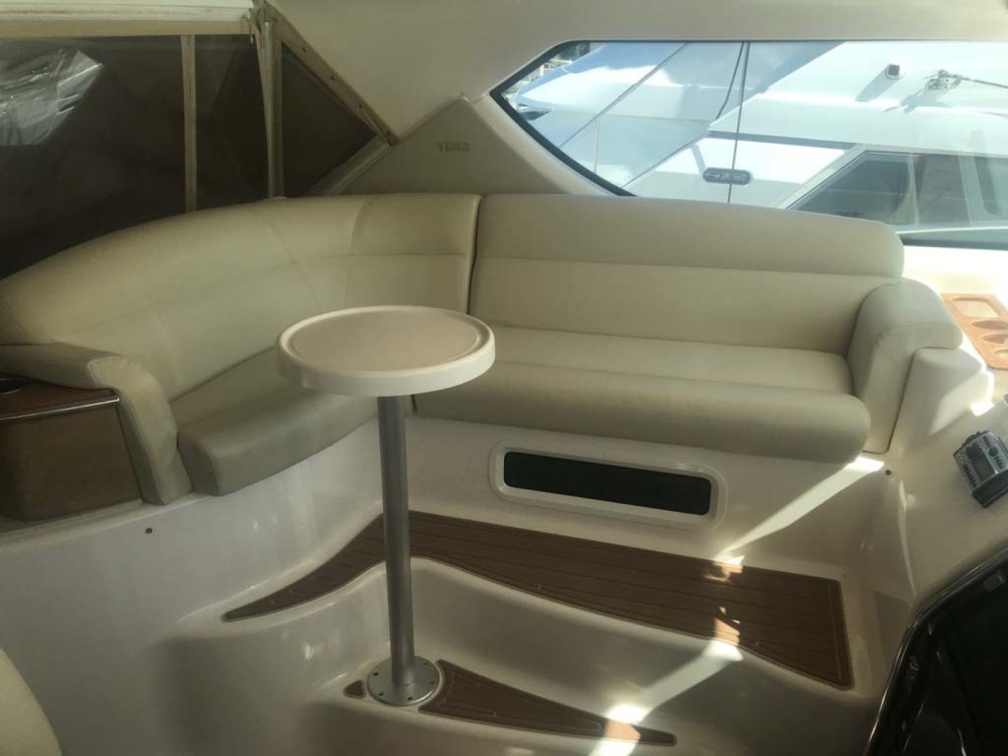 Tiara Yachts-Sovran 2007-Dauntless Palm Coast-Florida-United States-Helm Deck Seating-1536879 | Thumbnail