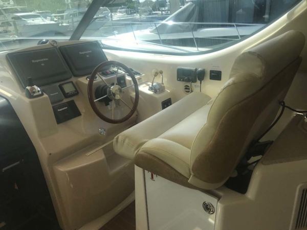 Tiara Yachts-Sovran 2007-Dauntless Palm Coast-Florida-United States-Helm-1536880