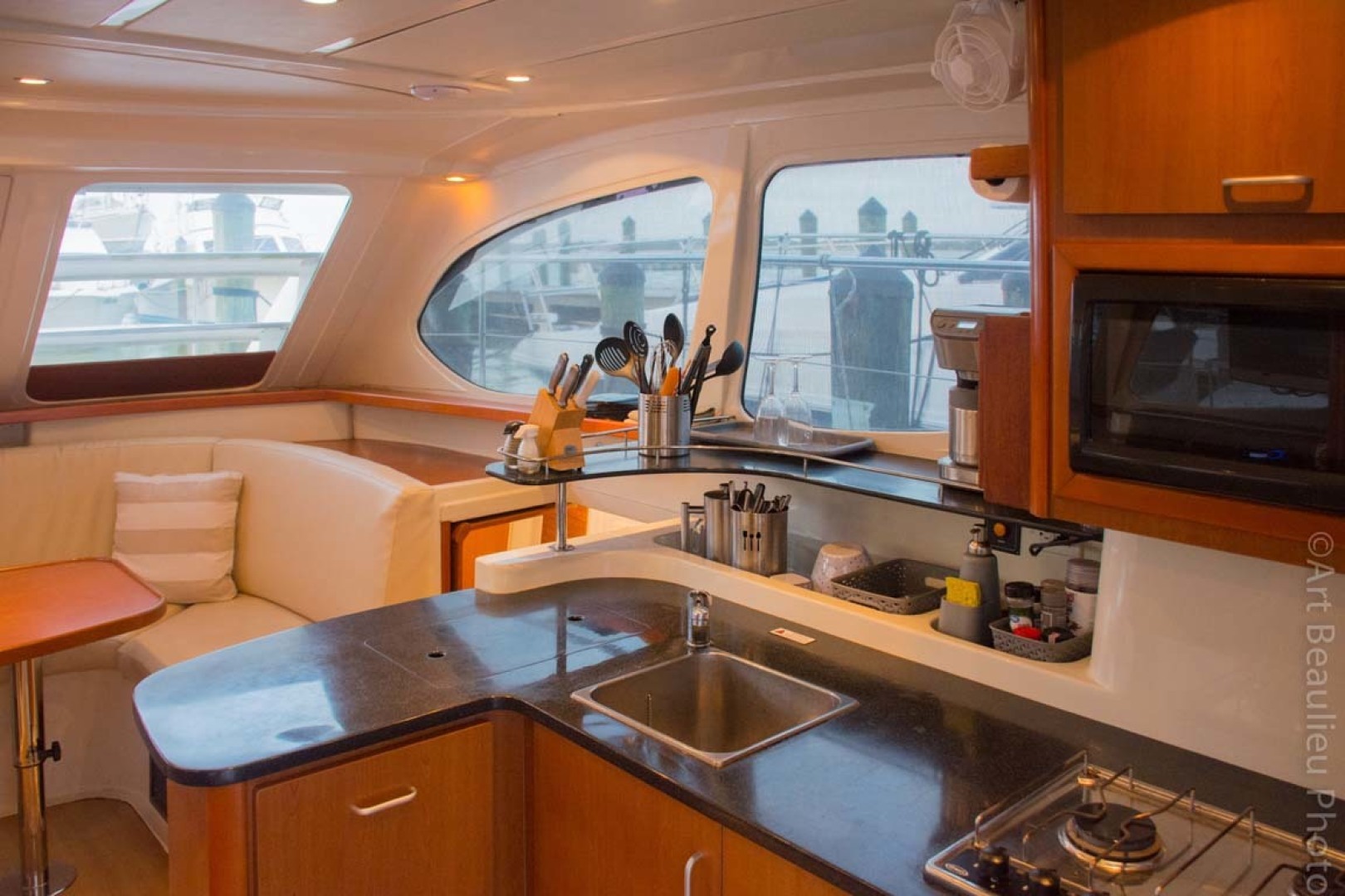 Leopard-37 PC 2008-Even Keel Cocoa Beach-Florida-United States-Double Sinks-1546904 | Thumbnail