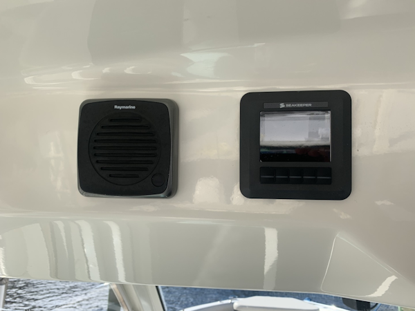Boston Whaler-420 Outrage 2017 -Stuart-Florida-United States-1556489
