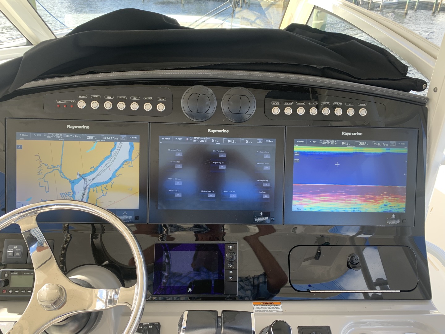 Boston Whaler-420 Outrage 2017 -Stuart-Florida-United States-1556481 | Thumbnail