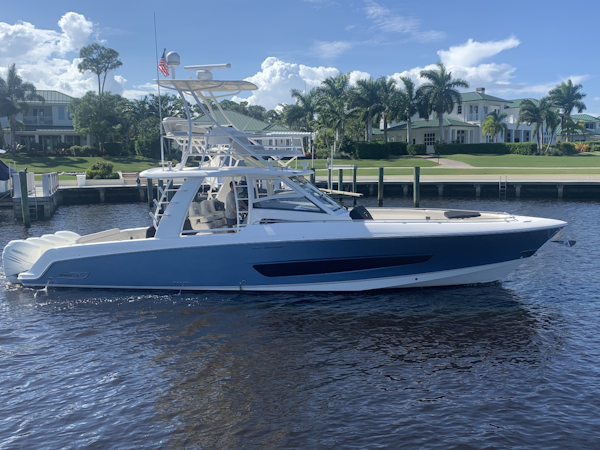 Boston Whaler-420 Outrage 2017 -Stuart-Florida-United States-1556467
