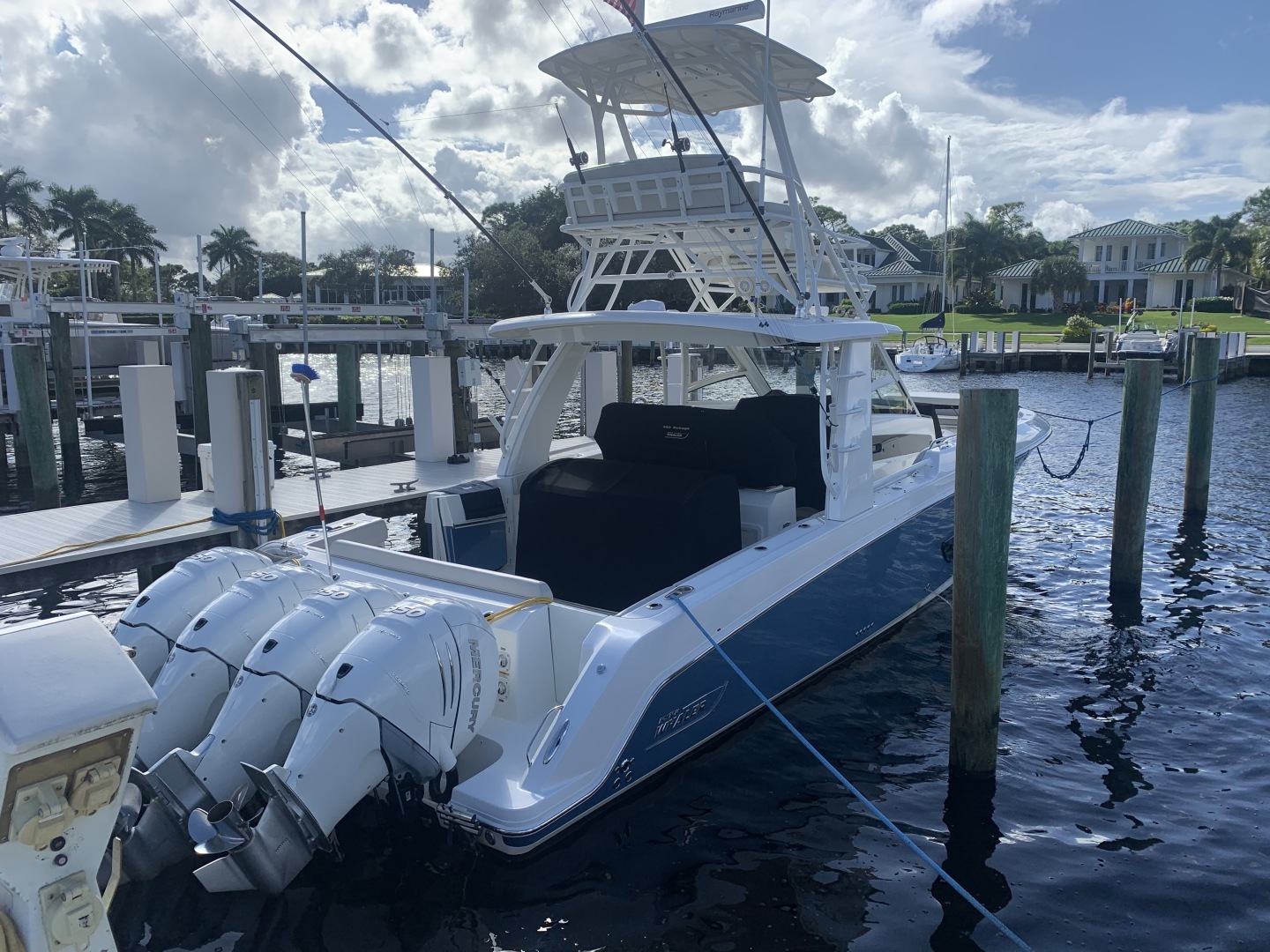 Boston Whaler-420 Outrage 2017 -Stuart-Florida-United States-1556502 | Thumbnail