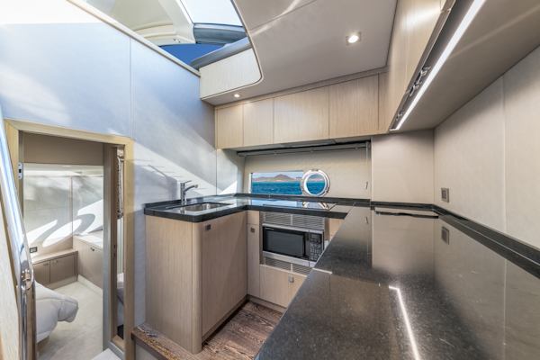Sunseeker-Predator 2017 -Fort Lauderdale-Florida-United States-1565228