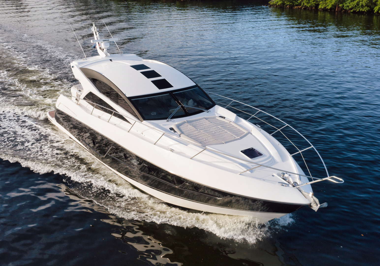 Sunseeker-Predator 2017 -Fort Lauderdale-Florida-United States-1565194 | Thumbnail