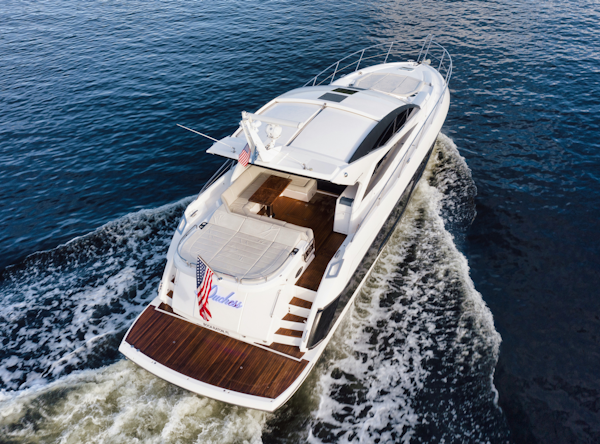 Sunseeker-Predator 2017 -Fort Lauderdale-Florida-United States-1565201