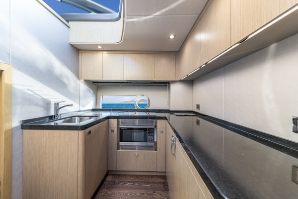 Sunseeker-Predator 2017 -Fort Lauderdale-Florida-United States-1565229