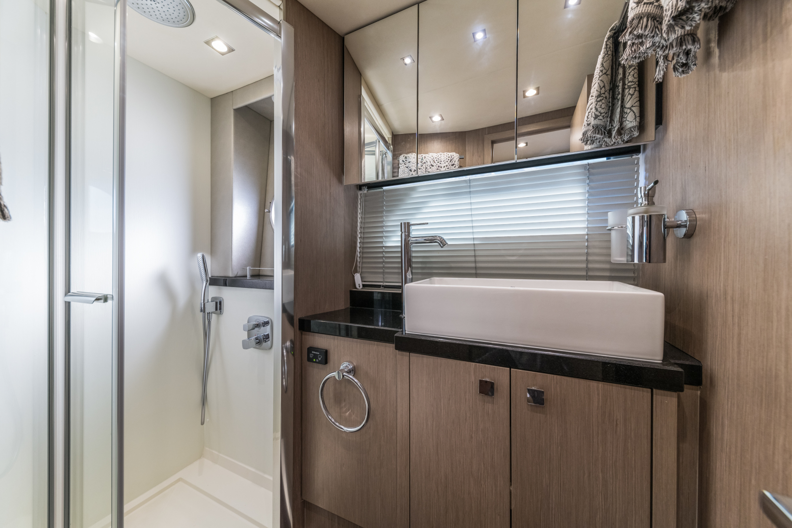 Sunseeker-Predator 2017 -Fort Lauderdale-Florida-United States-1565238 | Thumbnail