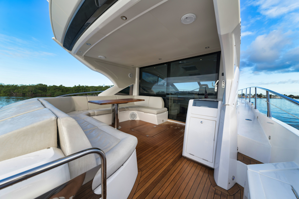 Sunseeker-Predator 2017 -Fort Lauderdale-Florida-United States-1565213