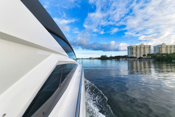 Sunseeker-Predator 2017 -Fort Lauderdale-Florida-United States-1565208