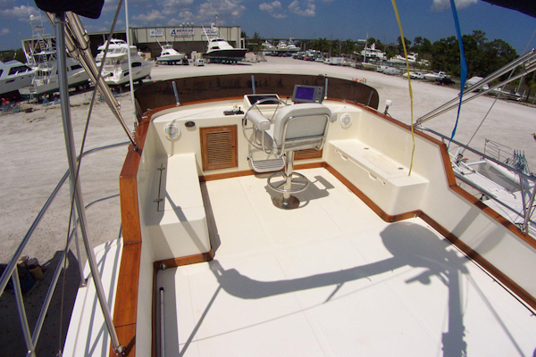 Mariner-Orient Europa 2005-ENTERPRISE Stuart-Florida-United States-Flybridge-1567620