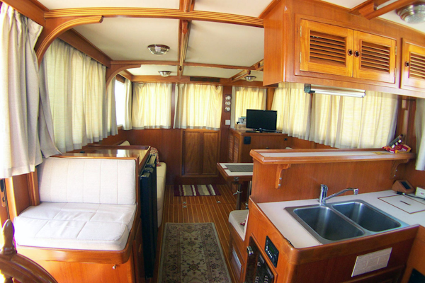 Mariner-Orient Europa 2005-ENTERPRISE Stuart-Florida-United States-Salon, Galley from Helm-1567590