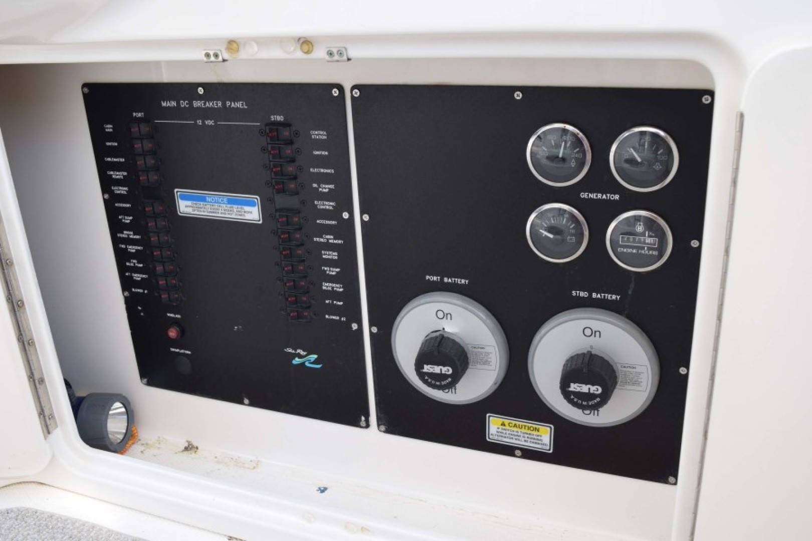 Sea Ray-460 Sundancer 2002-The Payoff Key Biscayne-Florida-United States-DC Panel-1569337 | Thumbnail