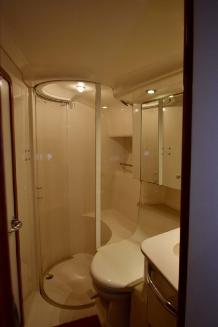 Sea Ray-460 Sundancer 2002-The Payoff Key Biscayne-Florida-United States-Master Head-1569316 | Thumbnail