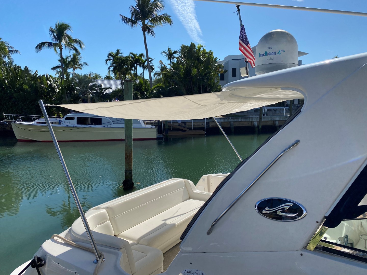 Sea Ray-460 Sundancer 2002-The Payoff Key Biscayne-Florida-United States-New Sunshade 1-1587572 | Thumbnail
