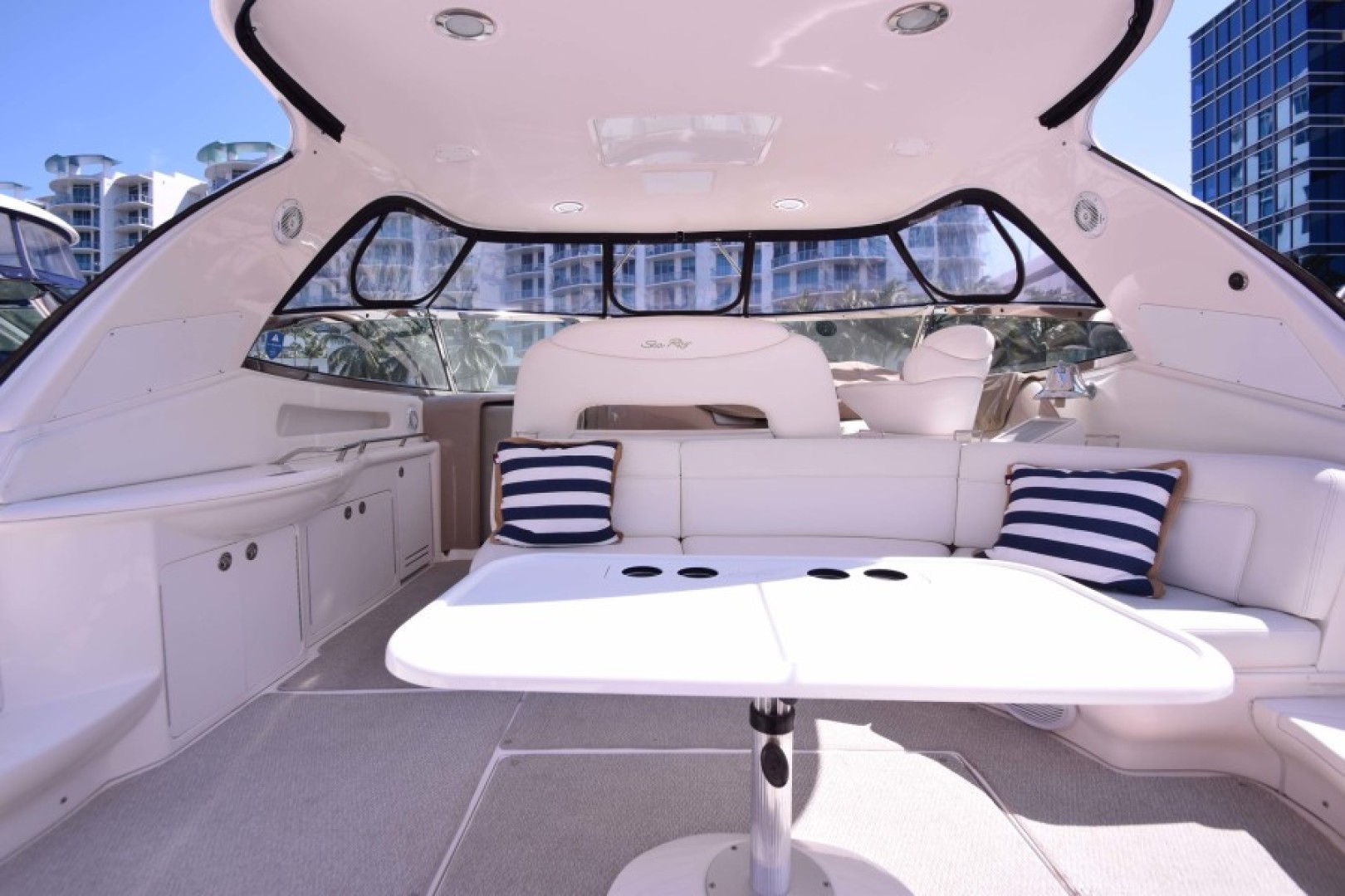 Sea Ray-460 Sundancer 2002-The Payoff Key Biscayne-Florida-United States-Cockpit to Helm View-1569339 | Thumbnail