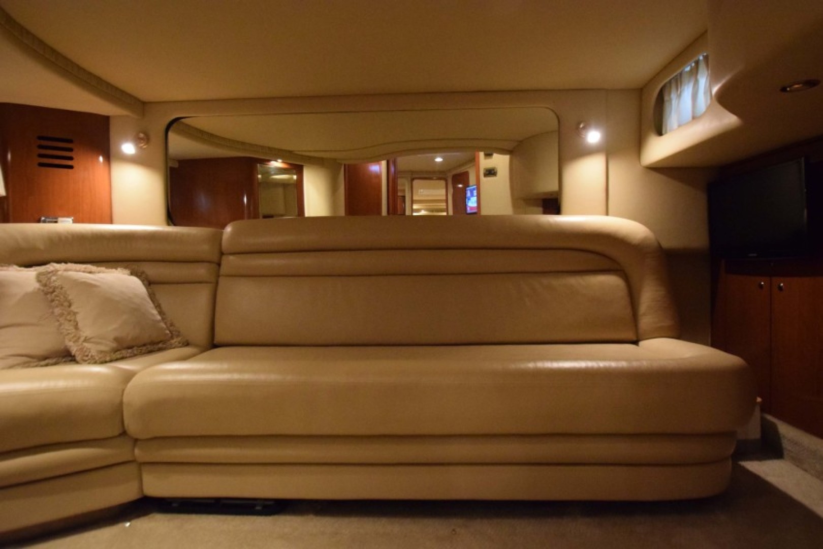 Sea Ray-460 Sundancer 2002-The Payoff Key Biscayne-Florida-United States-Convertible Couch in Guest Bed-1569319 | Thumbnail