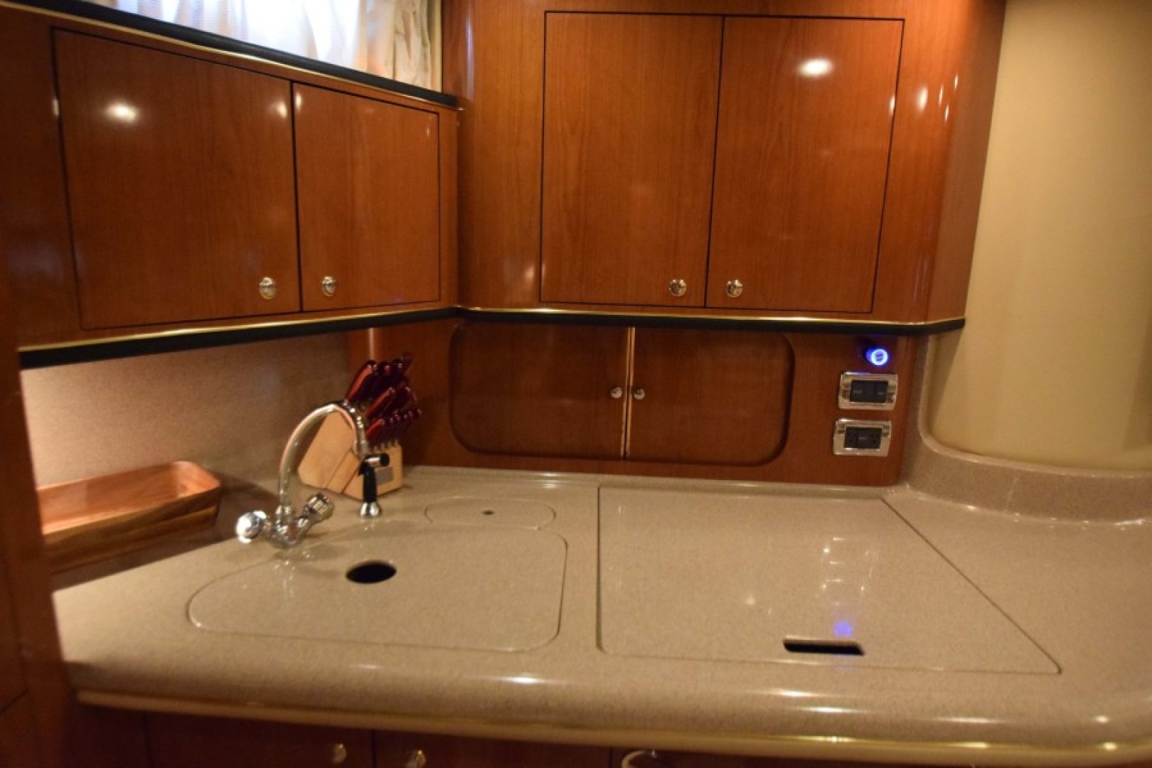 Sea Ray-460 Sundancer 2002-The Payoff Key Biscayne-Florida-United States-Galley with Covers-1569308 | Thumbnail