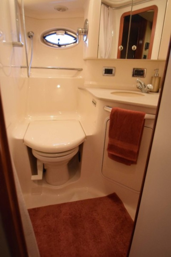 Sea Ray-460 Sundancer 2002-The Payoff Key Biscayne-Florida-United States-Guest Head-1569321