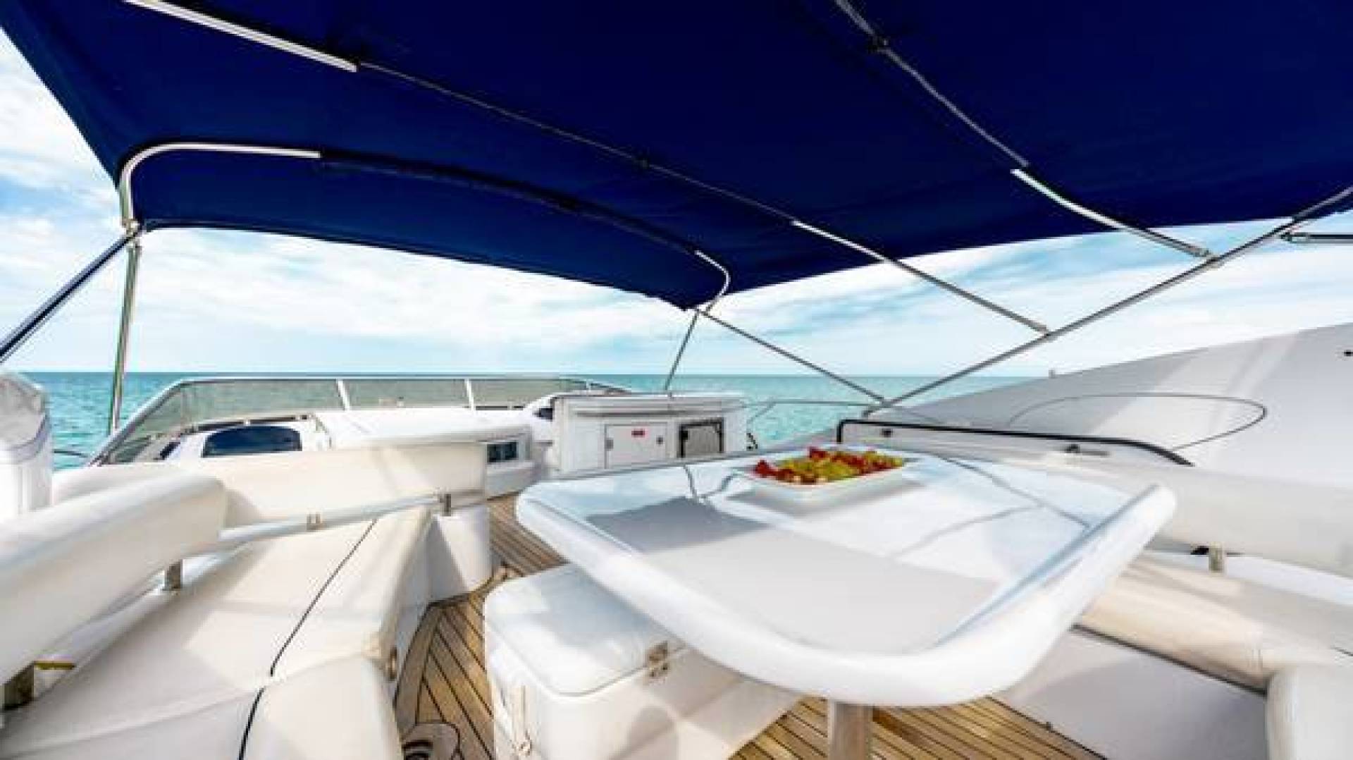 Sunseeker-Manhattan 2004 -Fort Lauderdale-Florida-United States-1580503 | Thumbnail