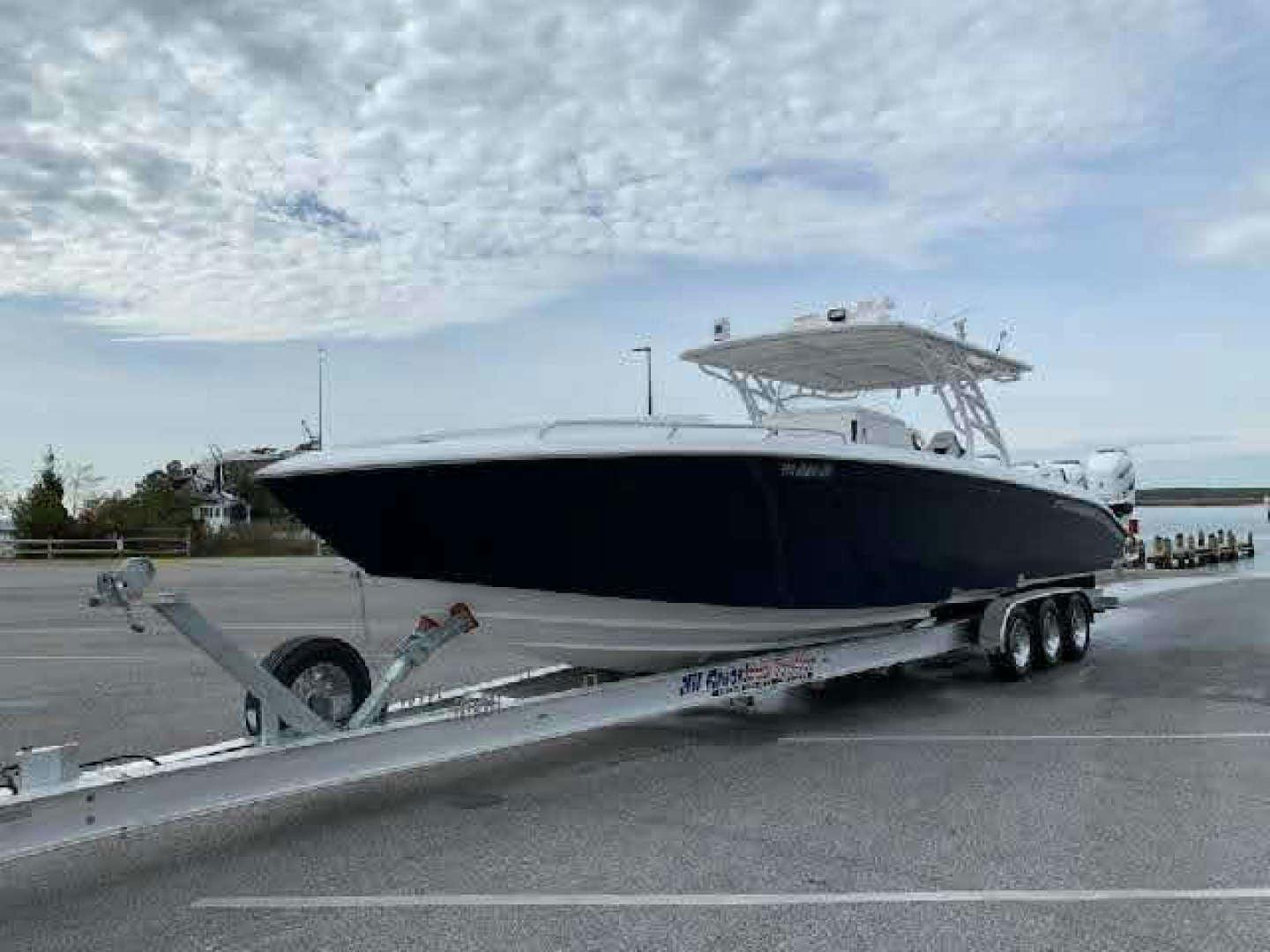 Midnight Express-39 Cuddy 2019 -Wye Mills-Maryland-United States-1583998