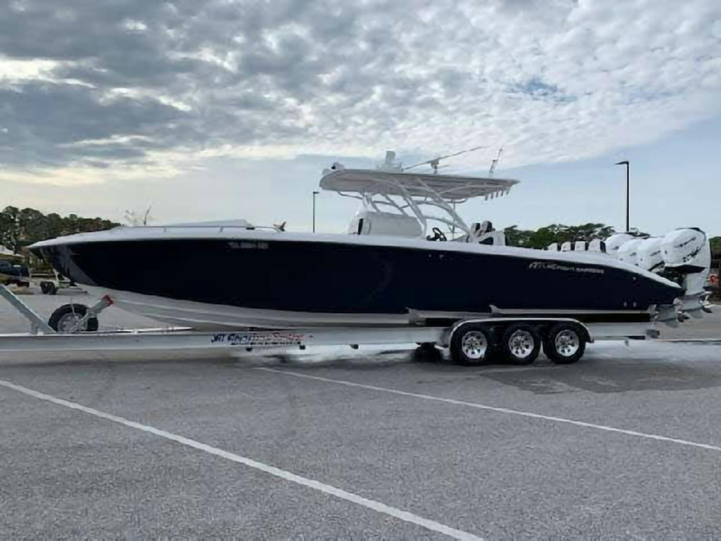 Midnight Express-39 Cuddy 2019 -Wye Mills-Maryland-United States-1583988