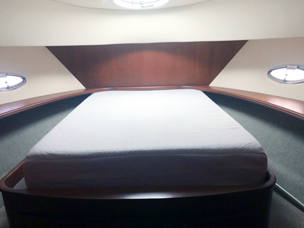 Silverton-410 Sport Bridge 2005-C FiVE North Kingstown-Rhode Island-United States-Master Stateroom-1585492
