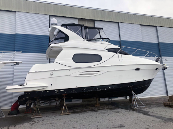 Silverton-410 Sport Bridge 2005-C FiVE North Kingstown-Rhode Island-United States-Winter Storage-1585503