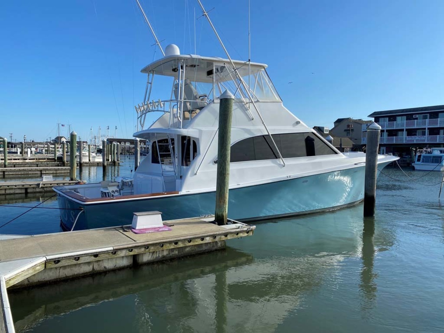 Ocean Yachts-Super Sport 1998-MJs Cape May-New Jersey-United States-Starboard View at the Dock-1586527 | Thumbnail
