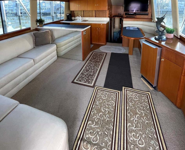 Ocean Yachts-Super Sport 1998-MJs Cape May-New Jersey-United States-Main Salon with Large L-Shaped Settee-1586479