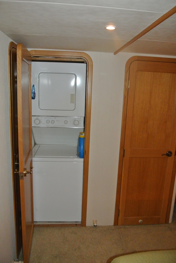 West Bay-Sonship 58 1997-CAVILEAH Stuart-Florida-United States-Washer Dryer-1593686