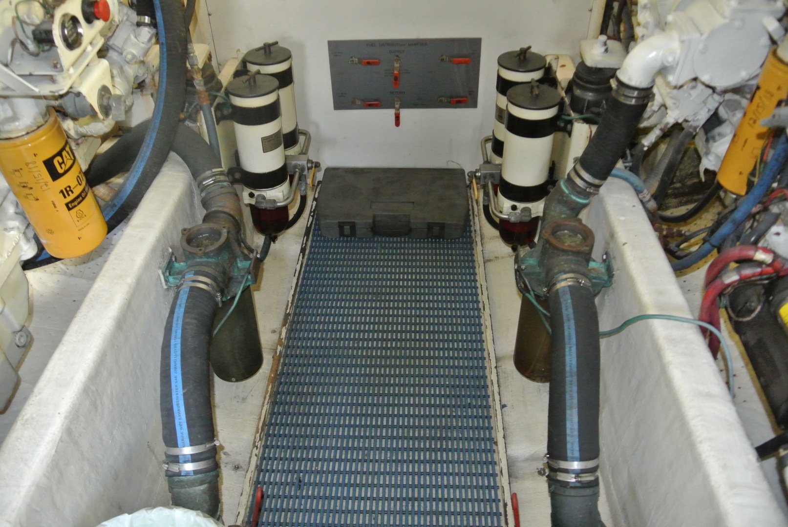 West Bay-Sonship 58 1997-CAVILEAH Stuart-Florida-United States-Engine Room-1593700 | Thumbnail