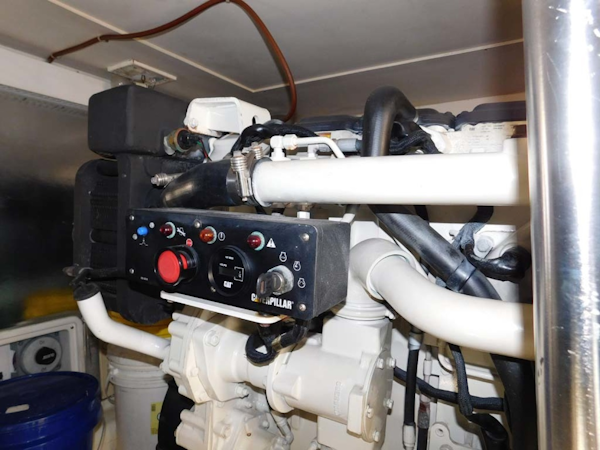 Ocean Yachts-Super Sport 2005-Missin The Buck Daytona Beach-Florida-United States-Engine Room-1599564
