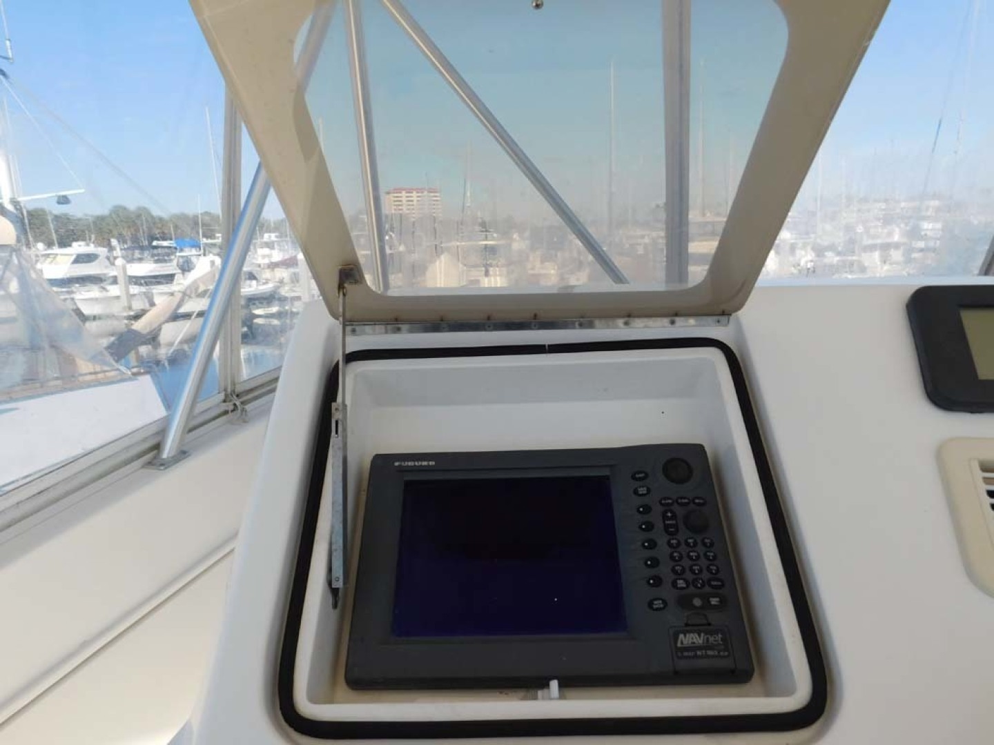 Ocean Yachts-Super Sport 2005-Missin The Buck Daytona Beach-Florida-United States-Furuno NavNet-1599541 | Thumbnail