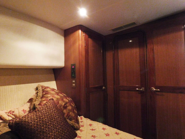 Ocean Yachts-Super Sport 2005-Missin The Buck Daytona Beach-Florida-United States-Hanging Lockers-1599526