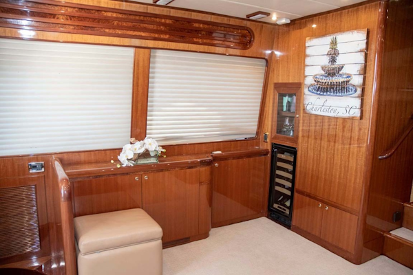 Hampton-60 Motor Yacht 2007-Family Biz Mount Pleasant-North Carolina-United States-Salon to port-1600047