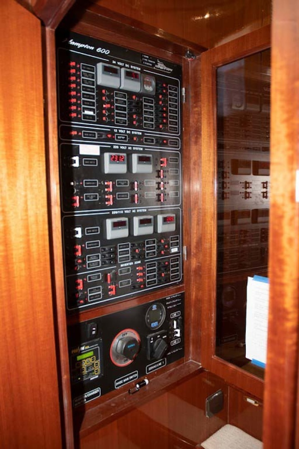 Hampton-60 Motor Yacht 2007-Family Biz Mount Pleasant-North Carolina-United States-AC/DC Electrical Panel-1600061