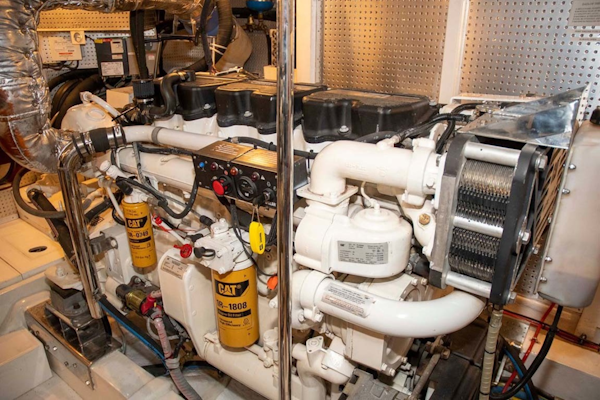 Hampton-60 Motor Yacht 2007-Family Biz Mount Pleasant-North Carolina-United States-Engine Room-1600091