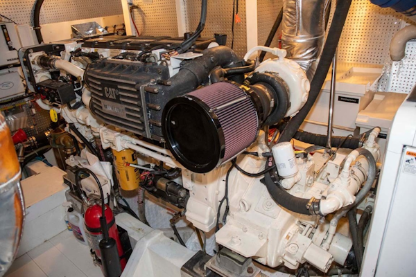 Hampton-60 Motor Yacht 2007-Family Biz Mount Pleasant-North Carolina-United States-Engine Room-1600094