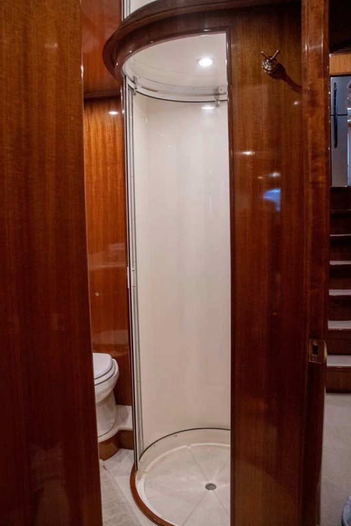 Hampton-60 Motor Yacht 2007-Family Biz Mount Pleasant-North Carolina-United States-VIP Separate Shower Stall-1600076 | Thumbnail
