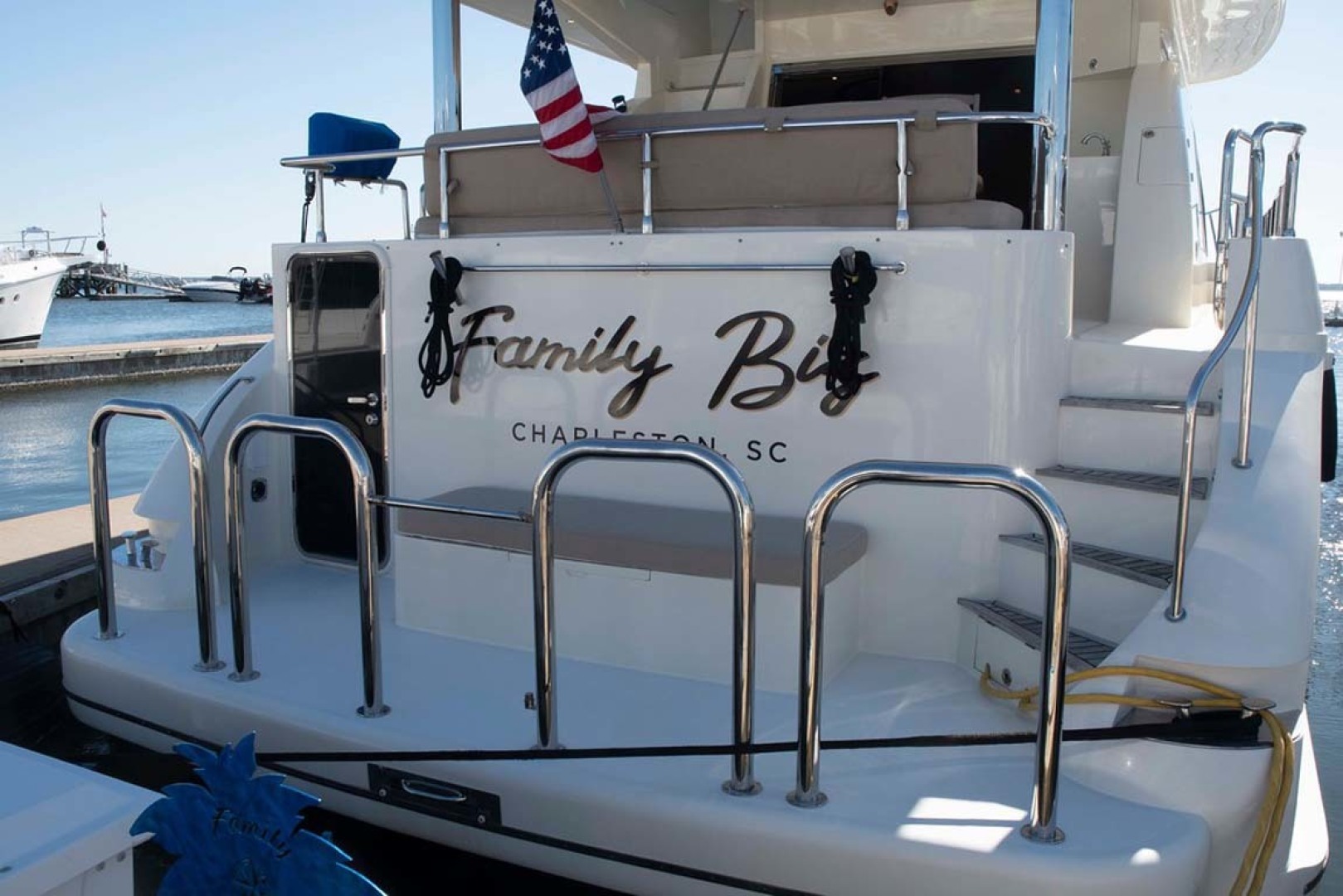 Hampton-60 Motor Yacht 2007-Family Biz Mount Pleasant-North Carolina-United States-Steps to Swim Platform-1600124 | Thumbnail