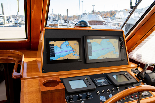 Grand Banks-Eastbay 54SX 2003-Next Adventure Warwick-Rhode Island-United States-Helm-1605654