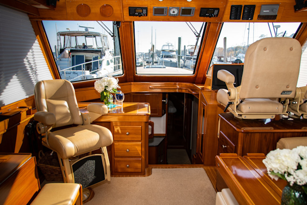 Grand Banks-Eastbay 54SX 2003-Next Adventure Warwick-Rhode Island-United States-Salon, Pilothouse  Fwd-1605647