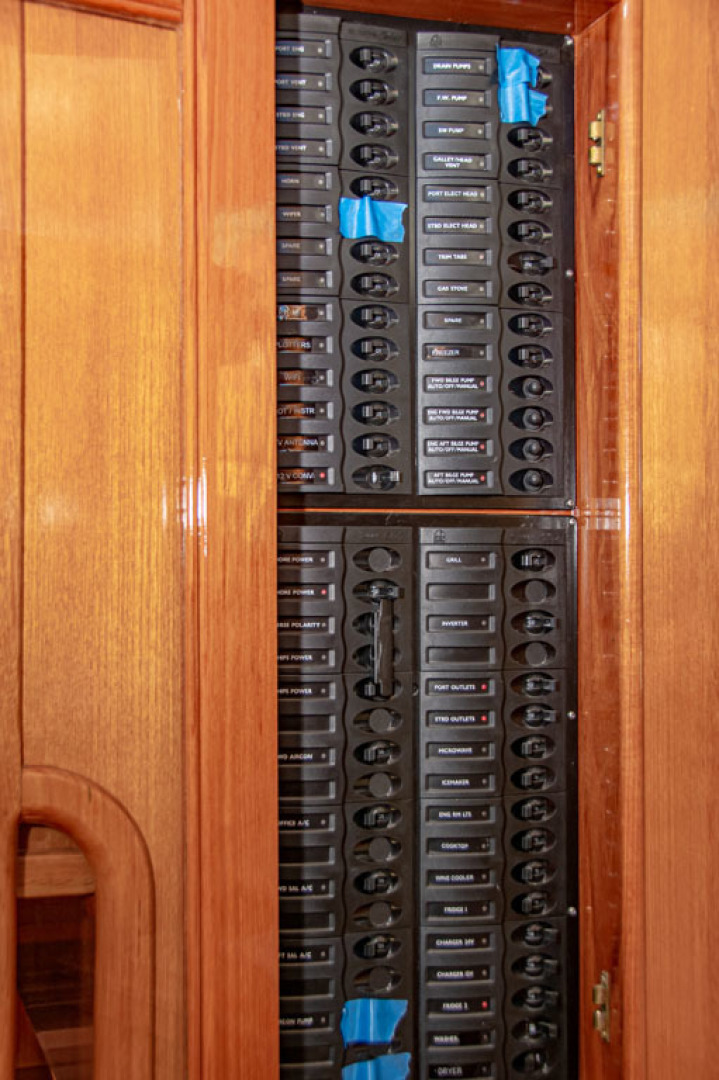 Grand Banks-Eastbay 54SX 2003-Next Adventure Warwick-Rhode Island-United States-Electrical Panels-1605678 | Thumbnail