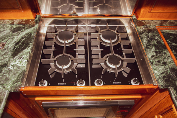 Grand Banks-Eastbay 54SX 2003-Next Adventure Warwick-Rhode Island-United States-Galley Stove-1605662