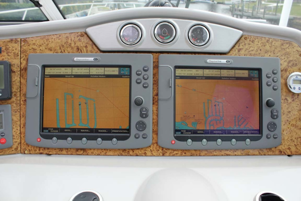 Formula-45 Yacht 2009-Mad Hatter Fort Myers-Florida-United States-Twin Raymarines-1814737